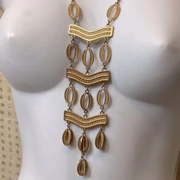 Stella & Dot Kimberly Gold Tone Lariat Statement Necklace - Picture 4 of 7